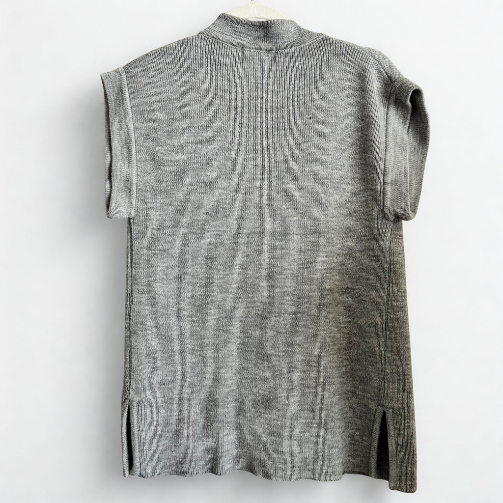 70’s Gray Knit Short Sleeve Tie Collar Cardigan Sweater